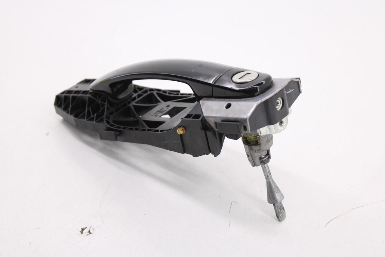 2011-18 Volkswagen Jetta Sport 1.8L Front Driver Left Side Door Exterior Handle6