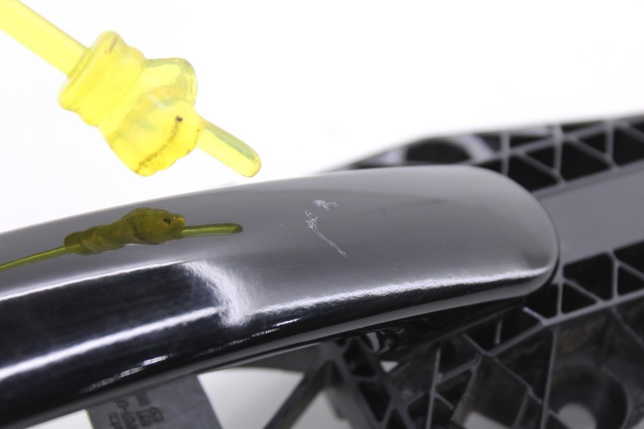 2011-18 Volkswagen Jetta Sport 1.8L Front Driver Left Side Door Exterior Handle3