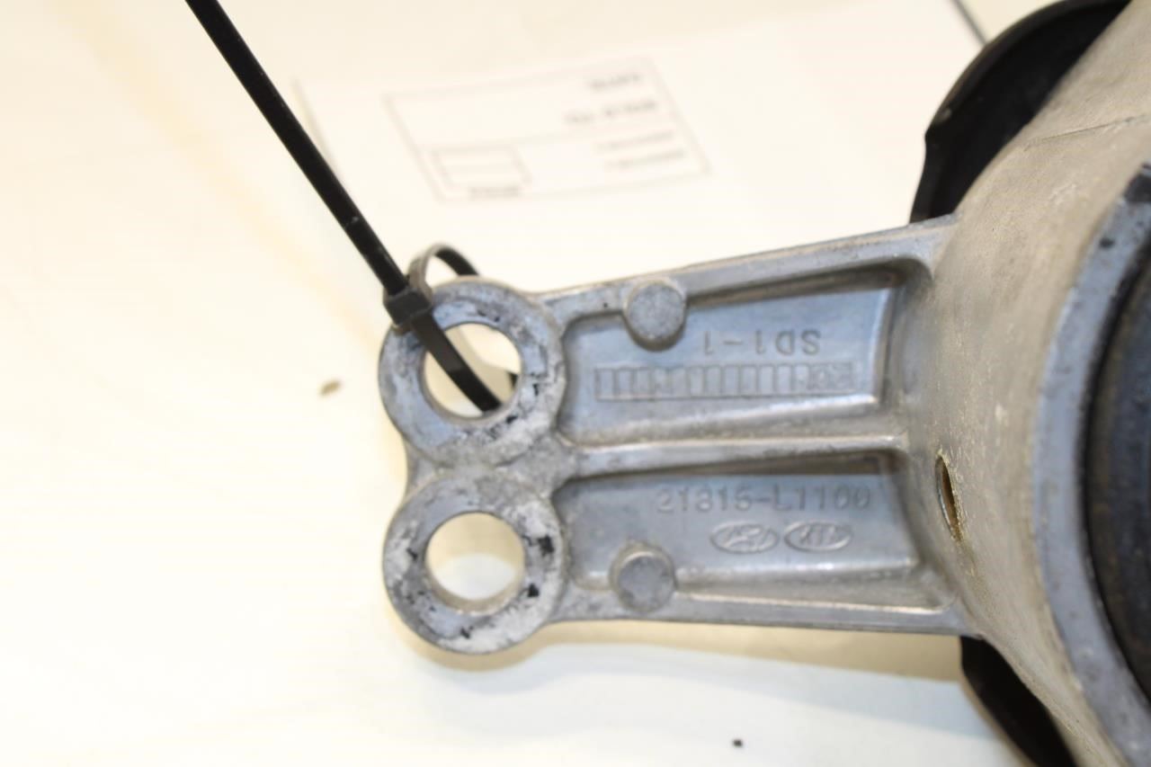 2020-2023 Hyundai Sonata SE 2.5L FWD Front Engine Mount Bracket 21824-L1100 OEM - Alshned Auto Parts