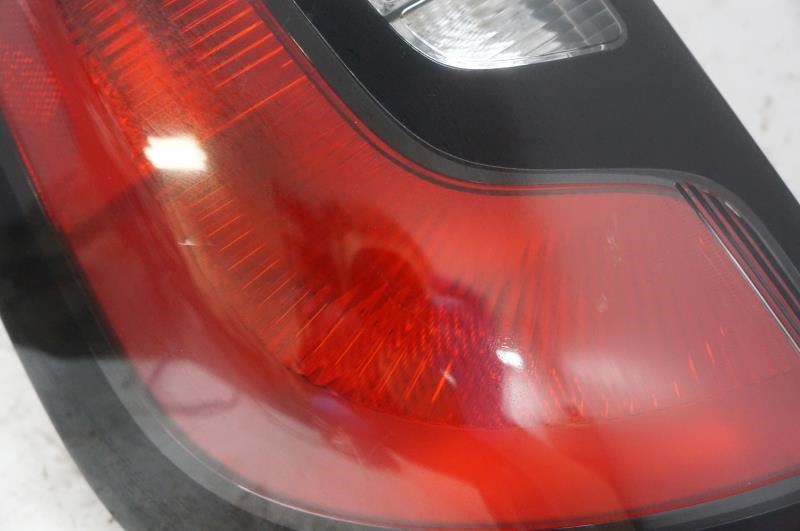 2014-2019 Kia Soul Rear Left Driver Side Tail Light Lamp 92401-B2010 OEM - Alshned Auto Parts