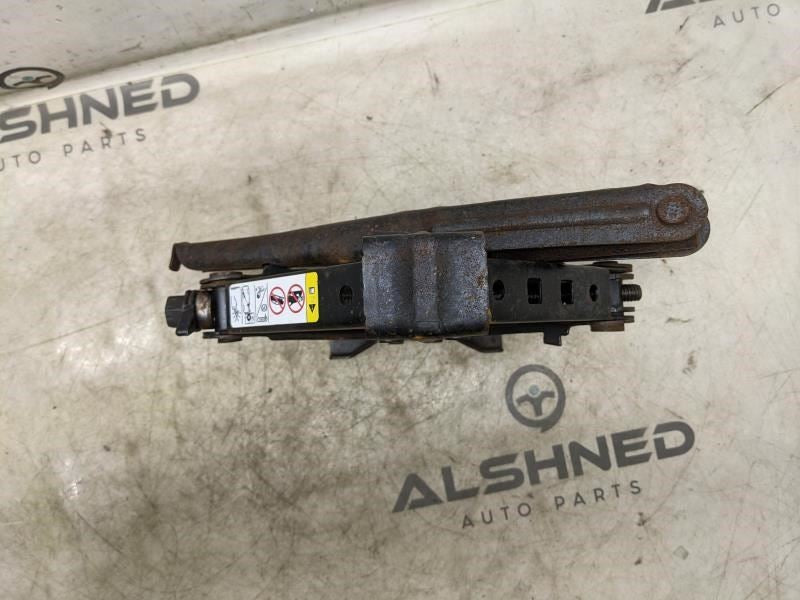 2011-2020 Jeep Grand Cherokee Lift Jack 04766498AA OEM - Alshned Auto Parts