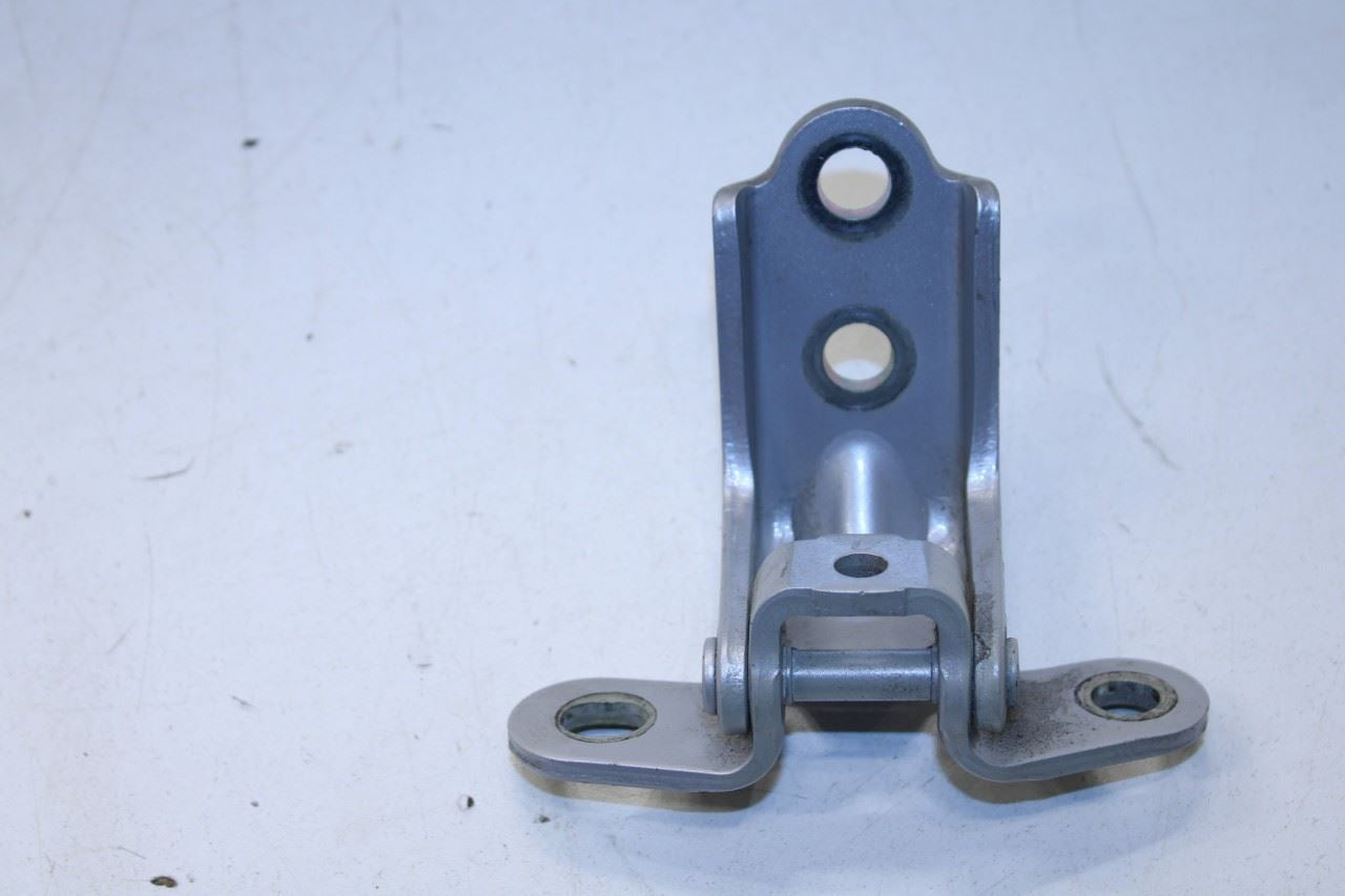 2020-2025 KIA Soul LX Rear Right Passenger Side Door Hinge Upper and Lower Pair - Alshned Auto Parts