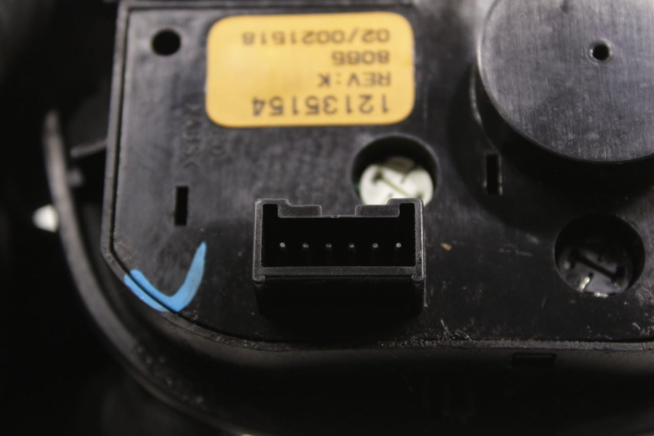 1997-00 Chevrolet Corvette Front Center Console Traction Control Panel 12135154 - Alshned Auto Parts