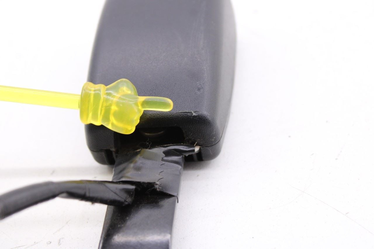 2015-2023 Toyota Tacoma Limited 3.5L 4WD Front Driver Left Side Seat Belt Buckle - Alshned Auto Parts