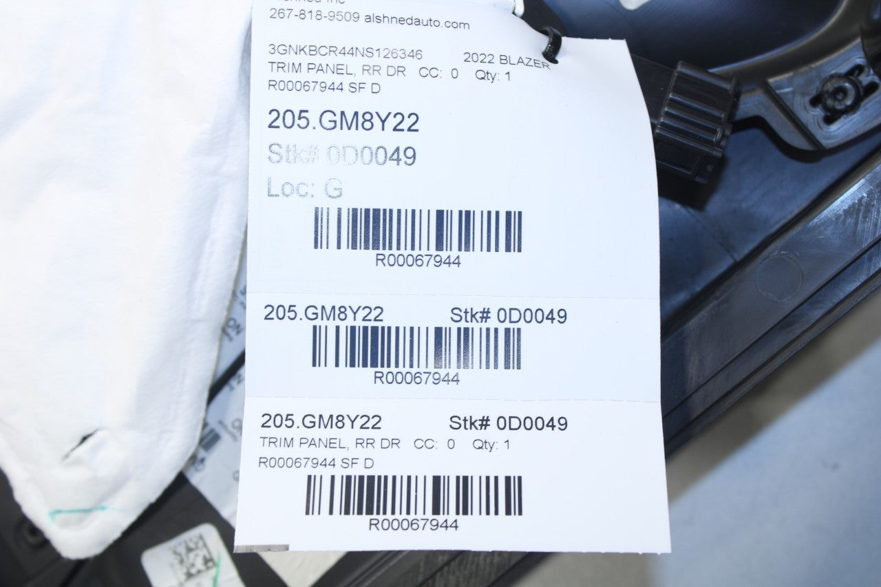 2021-2022 Chevrolet Blazer 2LT Rear Right Door Trim Panel 84997647 OEM *ReaD* - Alshned Auto Parts