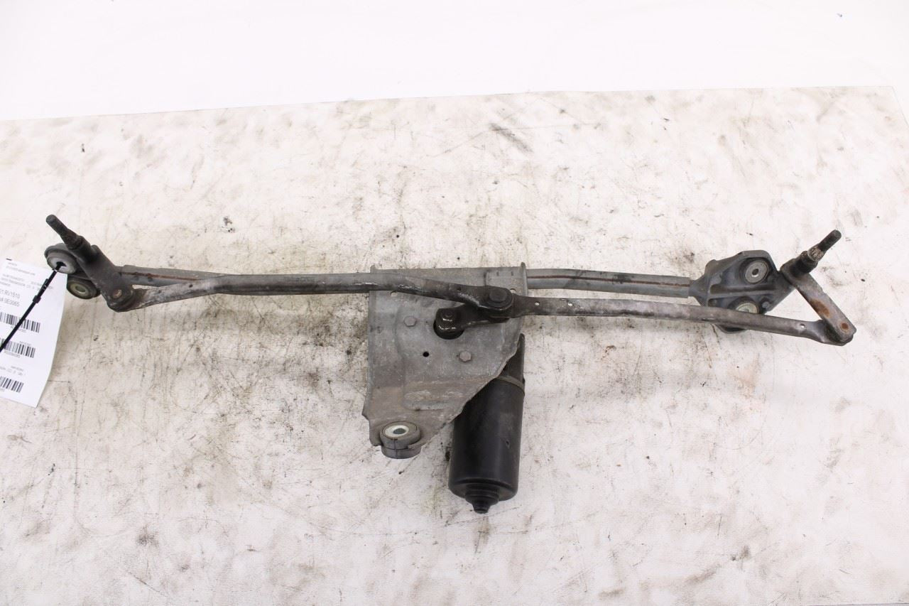 2003-2012 Land Rover Range Rover HSE Front Windshield Wiper Transmission Linkage6
