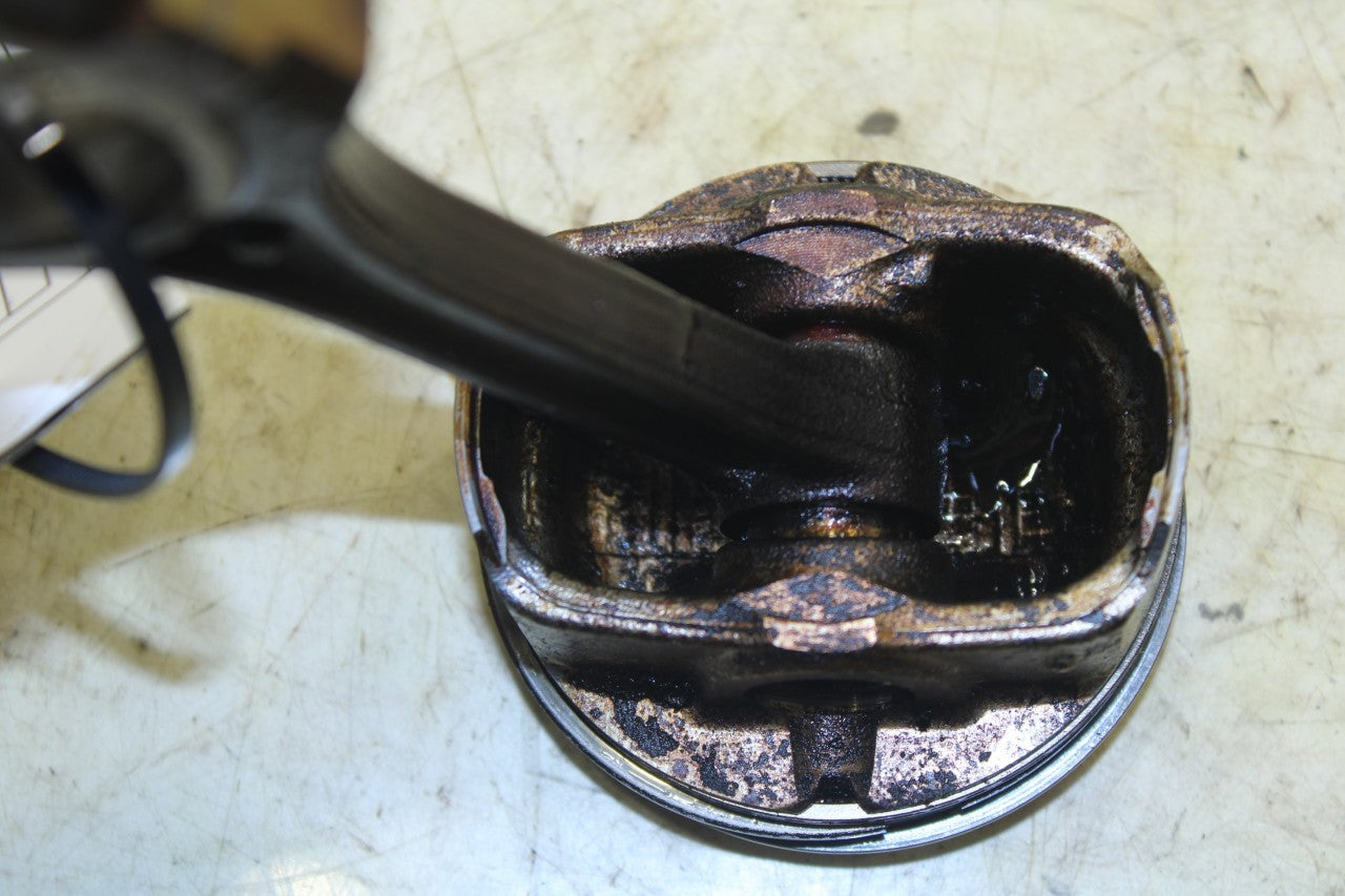 11-17 Hyundai Veloster 1.6L FWD Engine Piston No 2 w/ Connecting Rod 23041-2B620 - Alshned Auto Parts