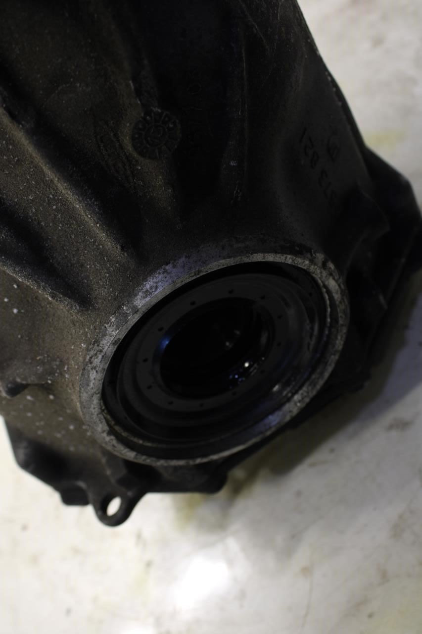 2013-15 BMW 750i xDrive 4.4L AWD Rear Axle Differential Carrier 2.81 ratio 158K - Alshned Auto Parts