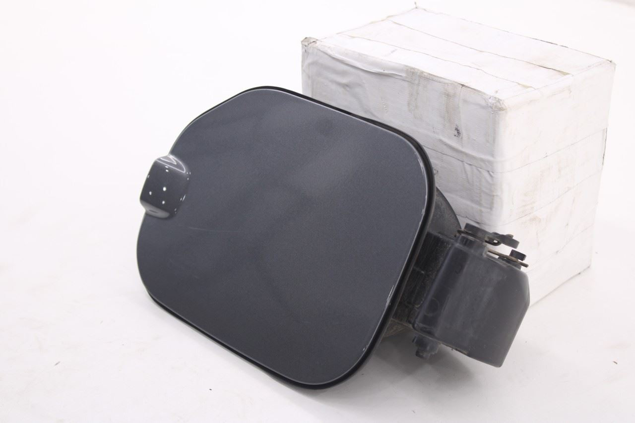 2021-2025 Ford F150 XLT Supercrew 5L Fuel Tank Filler Housing Door Lid Cover OEM2