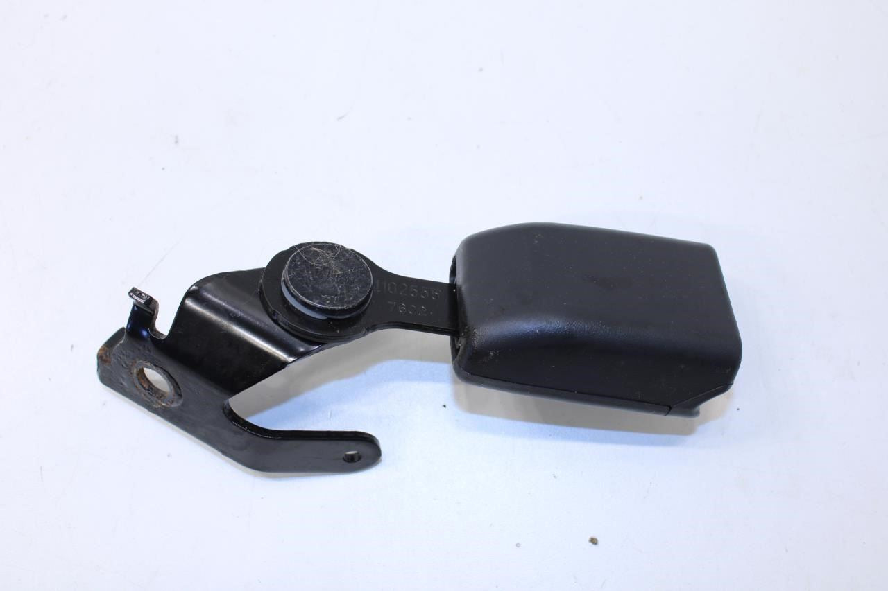 17-23 Infiniti Q50 Rear RH and LH Center 2nd Row Seat Belt Buckle Set 888426HF0A - Alshned Auto Parts