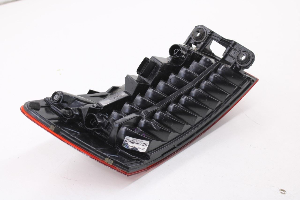 2020-2026 Volkswagen Jetta SE Rear Right Passenger Side Outer Tail Light Lamp8