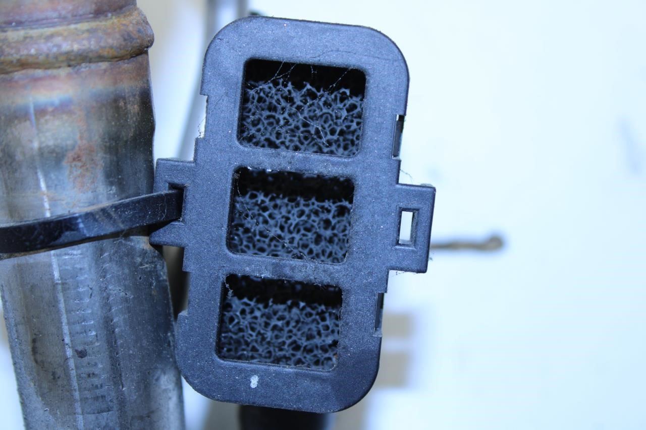 2017-2023 GMC Acadia SLT-1 3.6L Fuel Filler Neck Tube Pipe 85554222 OEM - Alshned Auto Parts