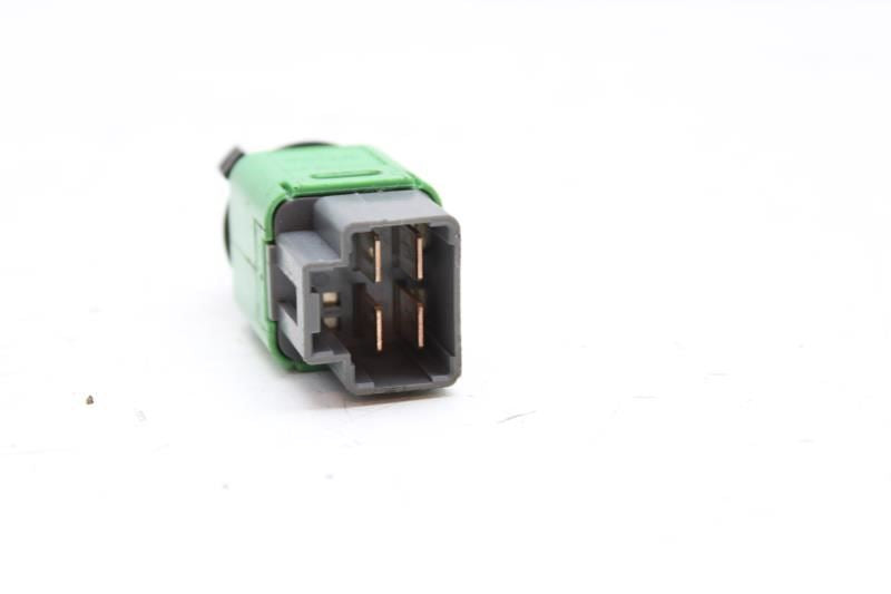 2020-23 Nissan Sentra Brake Pedal Stop Light and Park Brake Switches 25320-JN20A - Alshned Auto Parts