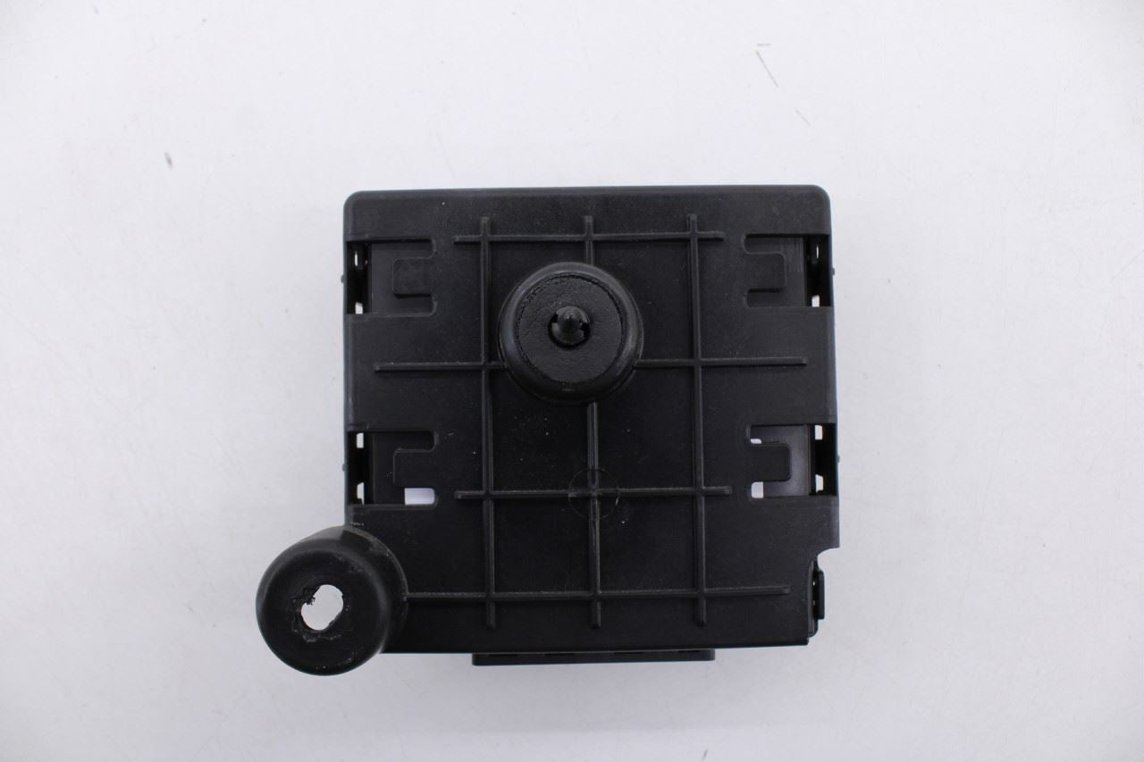 2018 Chevrolet Equinox LT Theft-Locking Keyless Entry Control Module 13510106 6