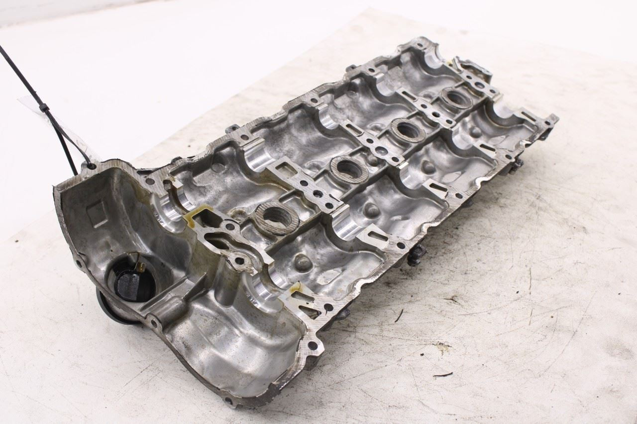 2007-2011 Mercedes-Benz S550 5.5L Right Side Engine Cylinder Head Valve Cover5