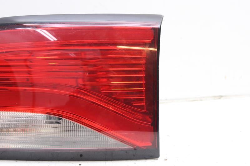 2017-2020 Chrysler Pacifica Rear Right Passenger Side Tail Light Lamp 68228940AF - Alshned Auto Parts