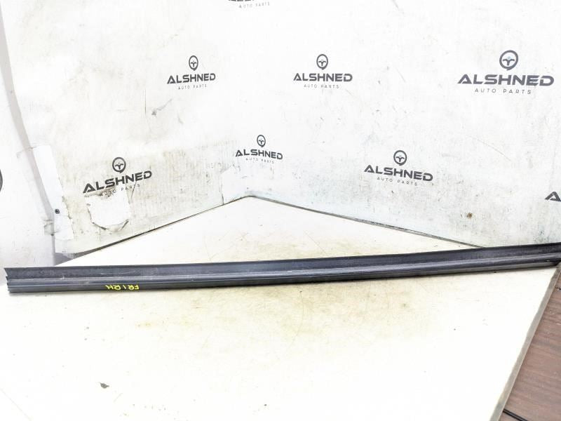 11-21 Jeep Grand Cherokee Front Right Door Window Inner Weatherstrip 55399208AA - Alshned Auto Parts