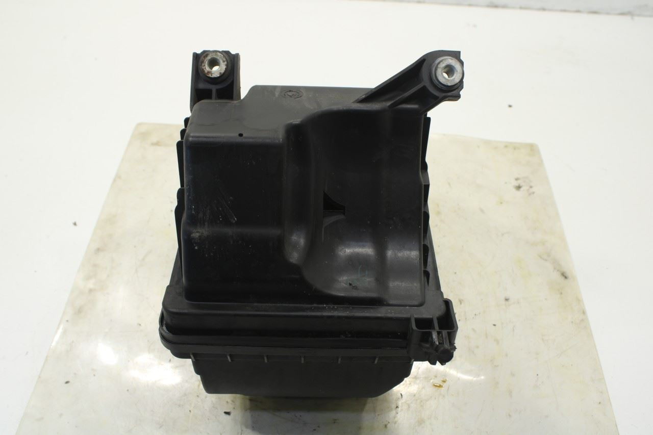 2019-2020 Kia Sorento LX 3.3L FWD Air Intake Cleaner Assembly 28110C5250 OEM - Alshned Auto Parts