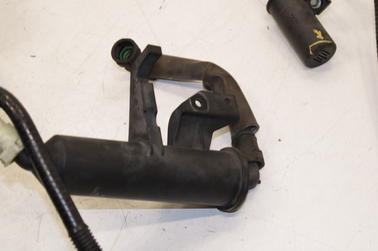 15-16 Volvo S60 T5 Premier 2.0L Fuel Vapor Evaporator Emission Canister w/ Pump - Alshned Auto Parts