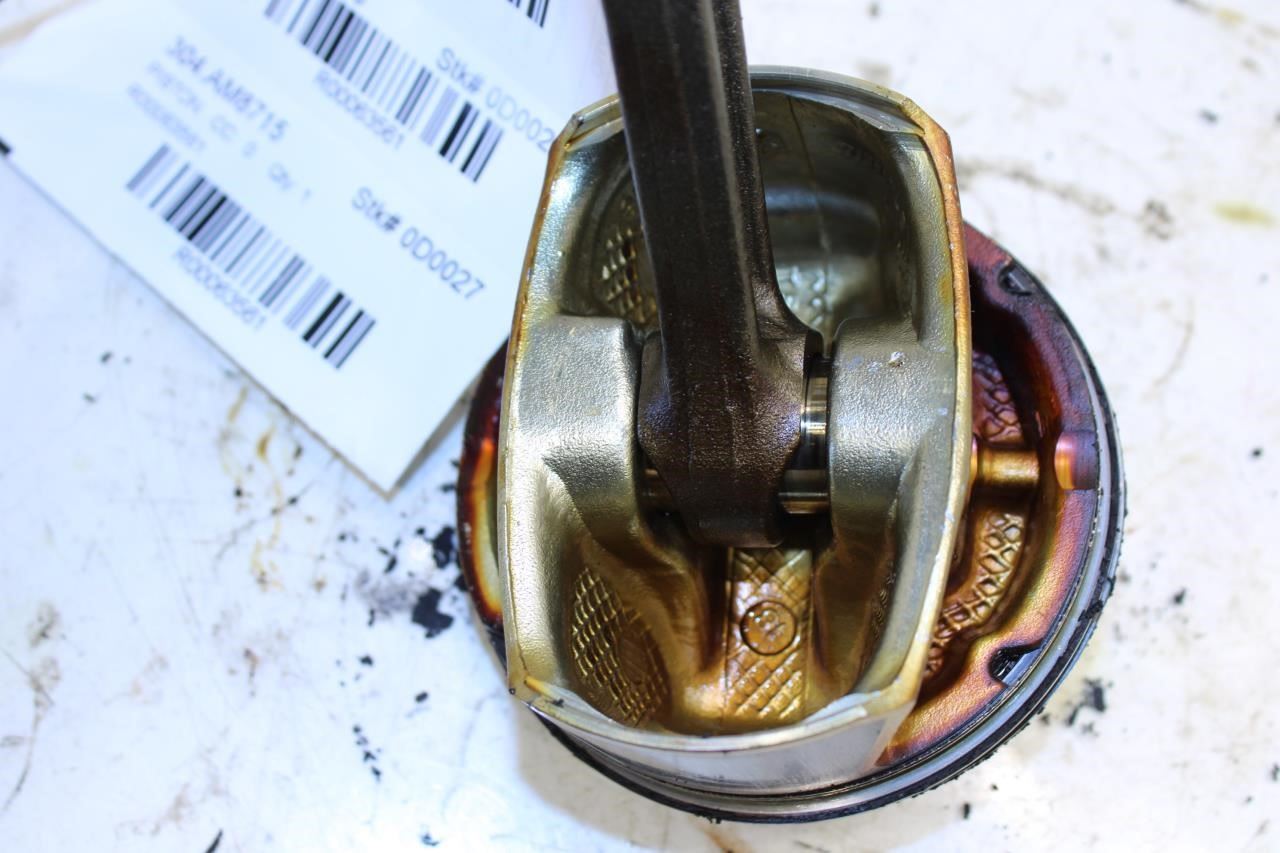 2011-15 Jeep Grand Cherokee Limited 3.6L Engine Piston Left 3 w/ Connecting Rod - Alshned Auto Parts