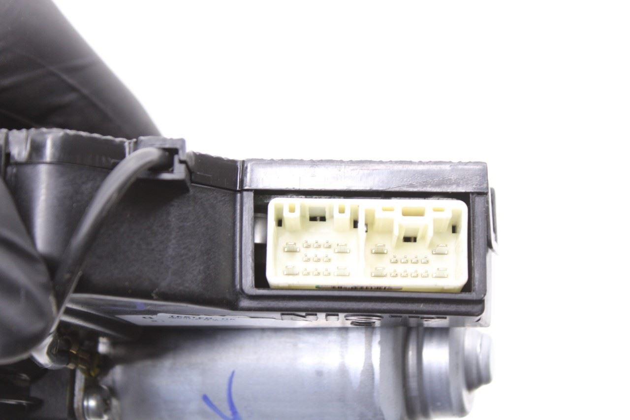 2013-18 Toyota Sienna LE 3.5L Rear Passenger Right Side Power Sliding Door Motor - Alshned Auto Parts