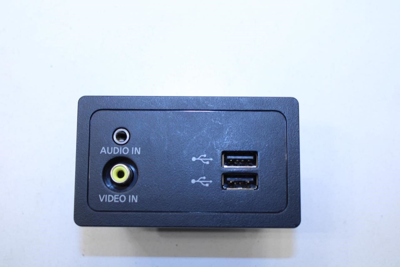 16-20 Nissan Pathfinder SV 3.5L Center Console Dual USB Port Aux Jack Media Hub - Alshned Auto Parts