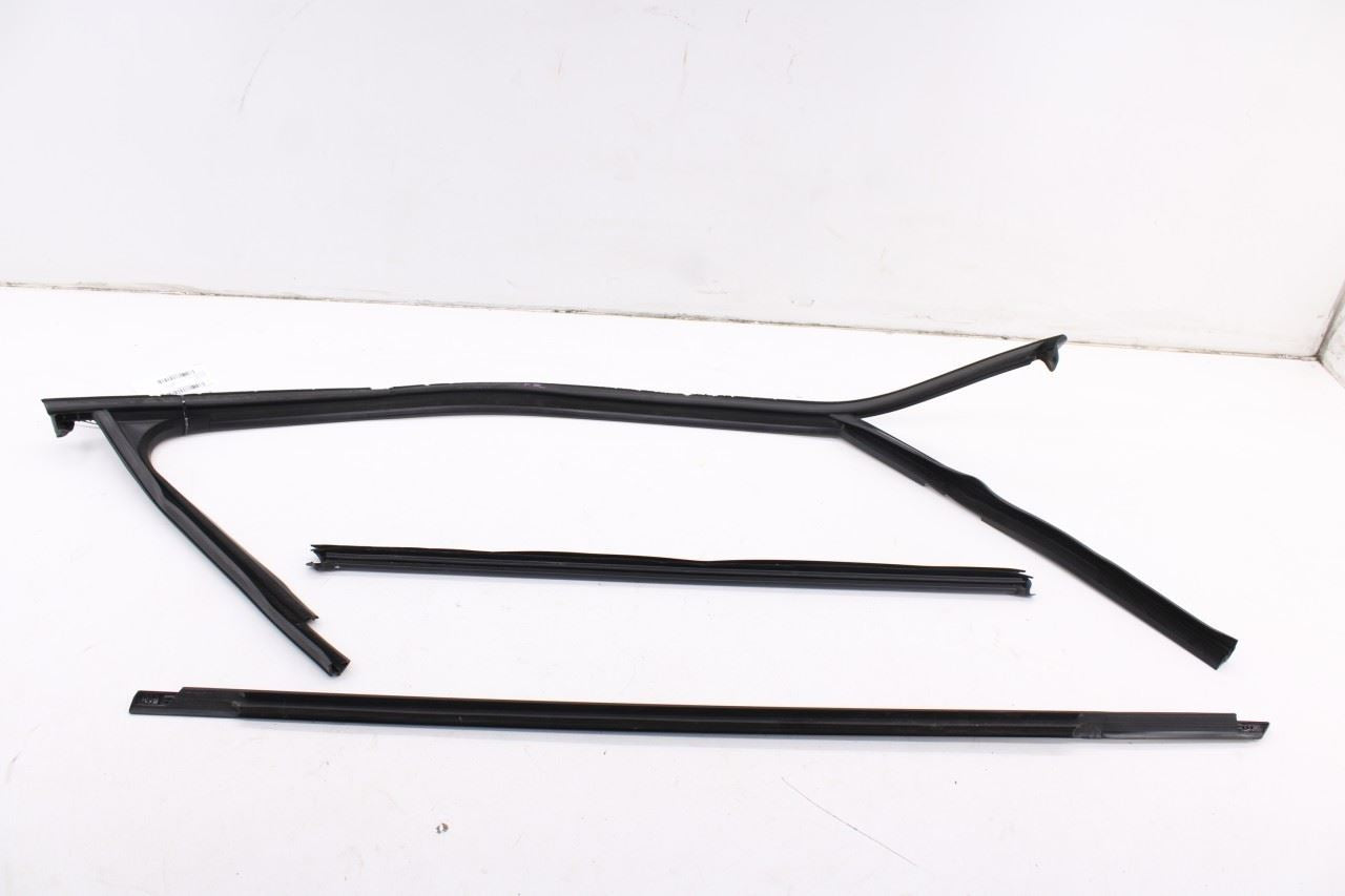 19-26 Volkswagen Jetta SE FR RH Door Run Channel w/ Belt Weatherstrip Set *ReaD* - Alshned Auto Parts