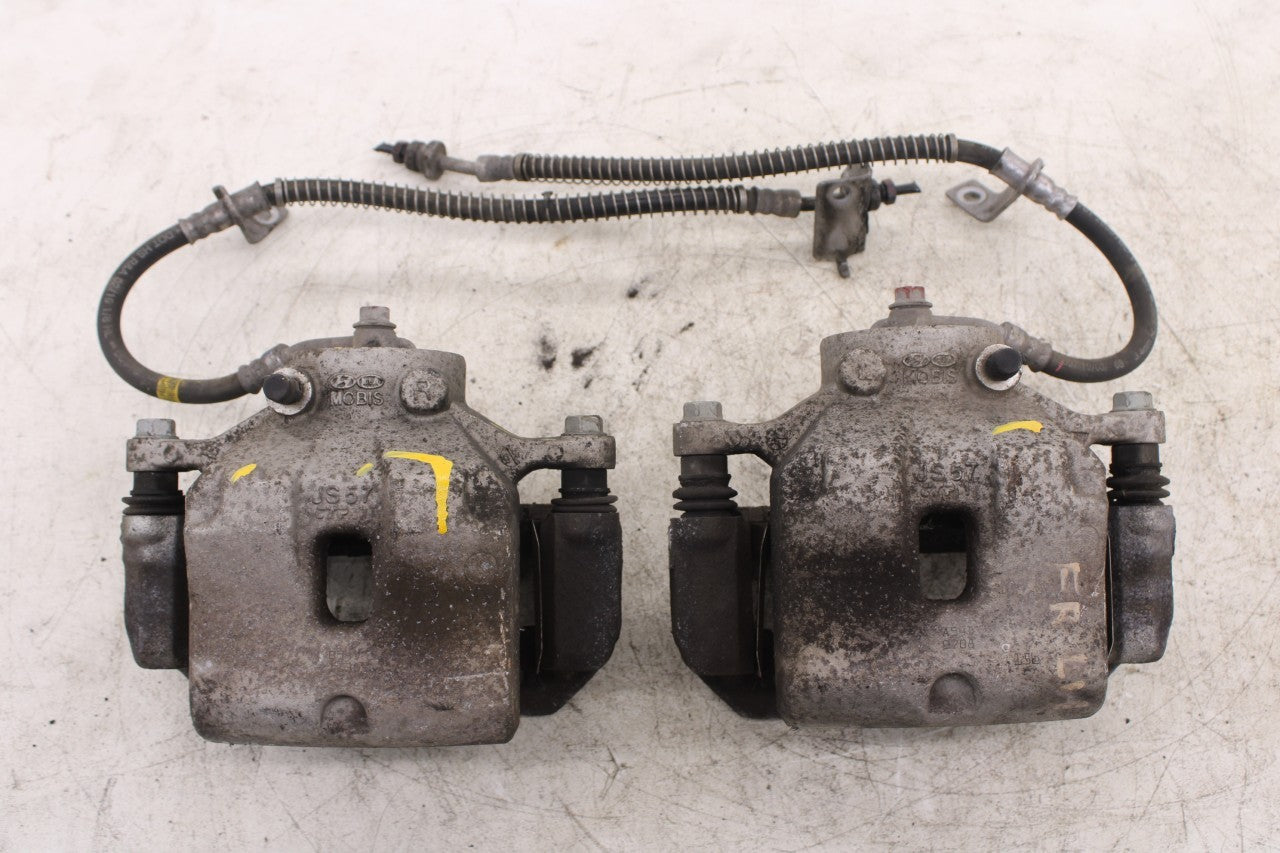 2019-2021 Hyundai Veloster Front Right and Left Driver Side Disc Brake Caliper0