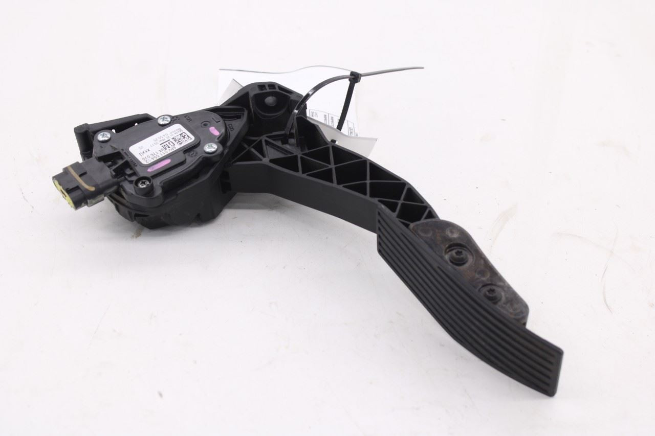 2018-22 Chevrolet Equinox LT 1.5L Accelerator Throttle Gas Pedal Sensor 841760766