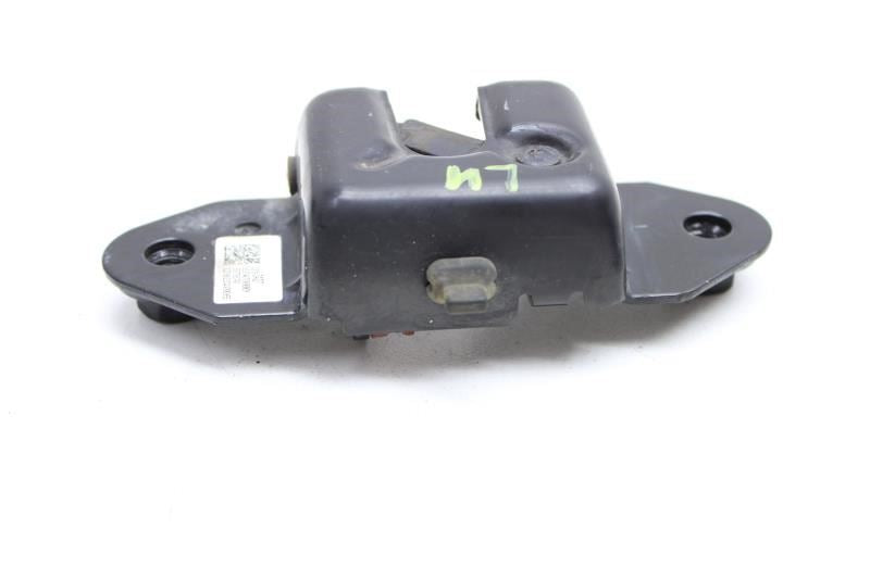 2019-2024 Chevrolet Silverado 1500 Right and Left Pickup Box Tailgate Latch OEM - Alshned Auto Parts