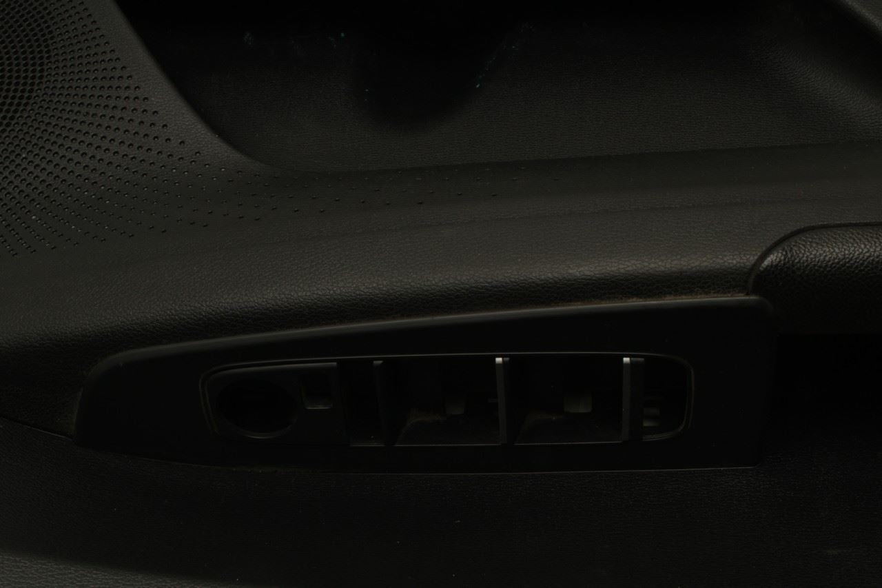 2019-2021 Kia Forte LXS Front Left Driver Side Door Trim Panel 82376-M7000WK OEM - Alshned Auto Parts