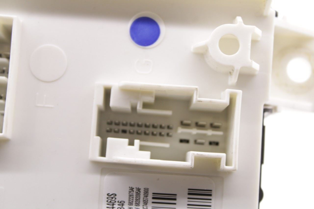 2017 Chrysler Pacifica Limited Body Computer Control Module BCM 68222875AF OEM - Alshned Auto Parts