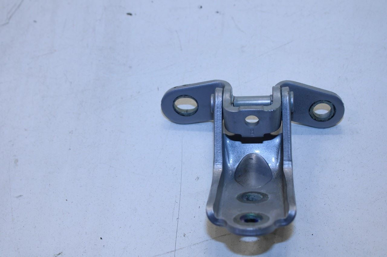 2020-2025 KIA Soul LX Rear Left Side Door Hinge Upper and Lower Pair 79410-D8000 - Alshned Auto Parts
