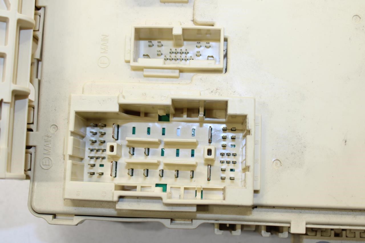 19-21 Hyundai Tucson Value 2.0L Cabin Instrument Panel Fuse Relay Junction Block - Alshned Auto Parts