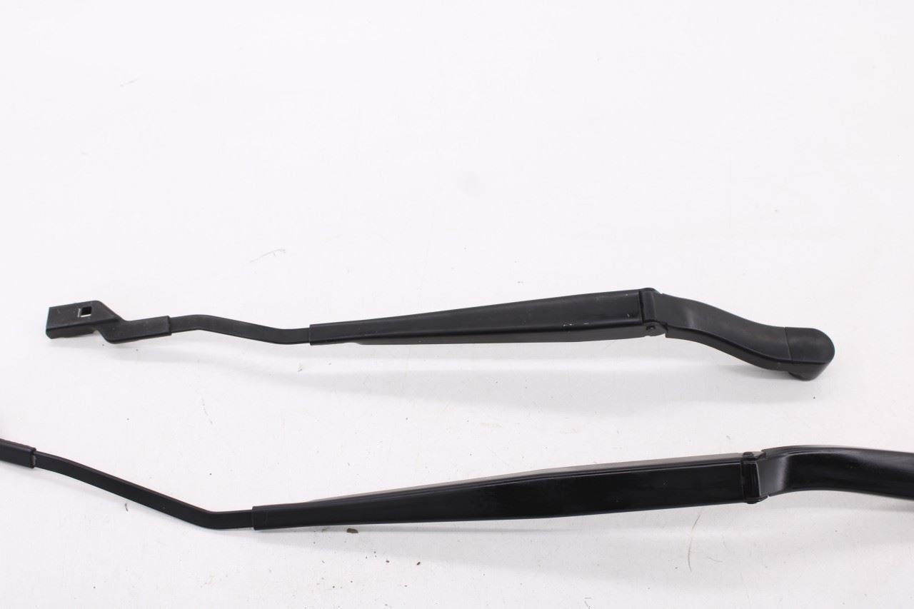 2017-2019 Buick Lacrosse Premium Front Left and Right Side Windshield Wiper Arm - Alshned Auto Parts