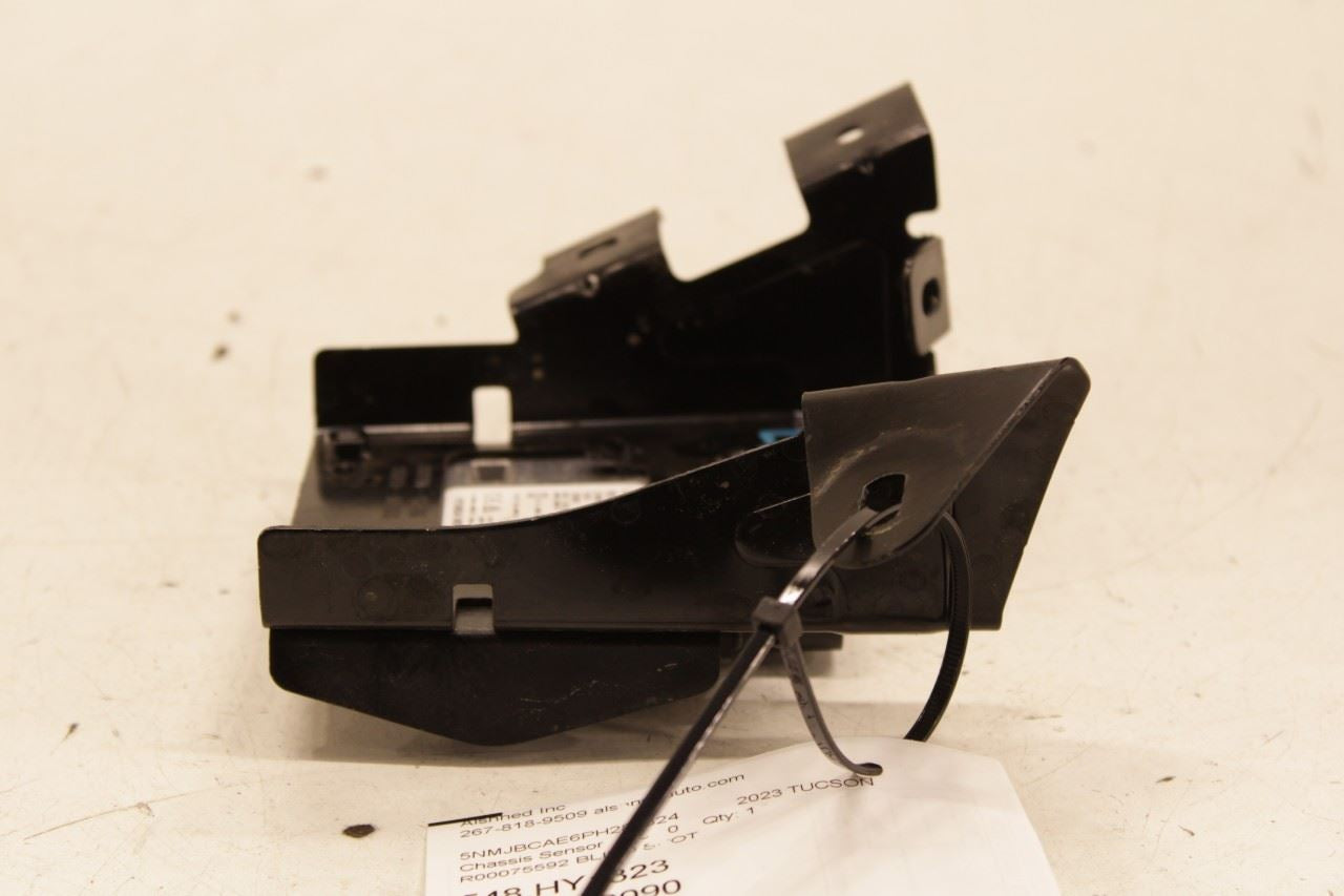 2022-2024 Hyundai Tucson SEL Rear Left Blind Spot Detection Radar Sensor Module - Alshned Auto Parts