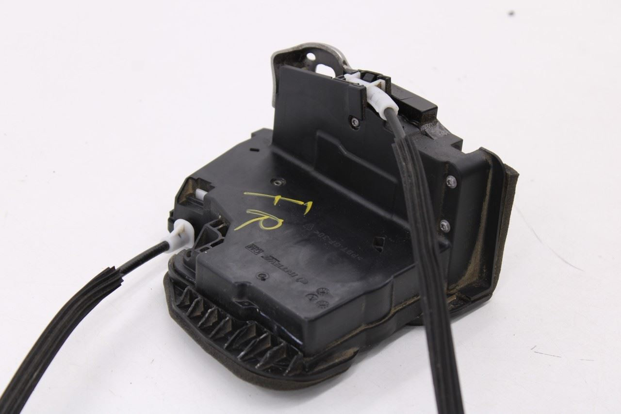 2018-24 Chevrolet Equinox LT Front Right Passenger Side Door Lock Latch Actuator5