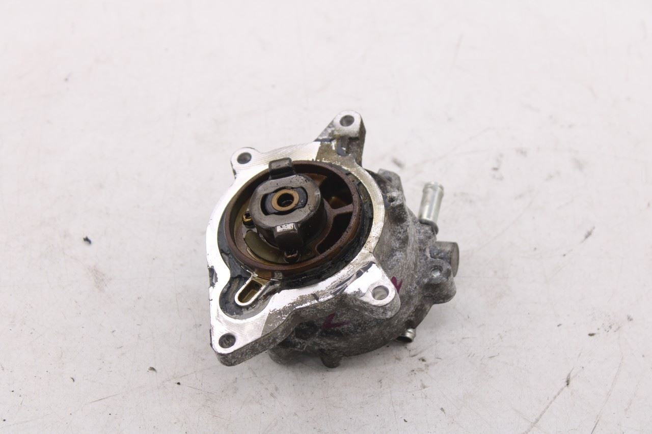 2019-2024 Infiniti QX50 Essential 2.0L Vacuum Pump 14650-5NA0A OEM12