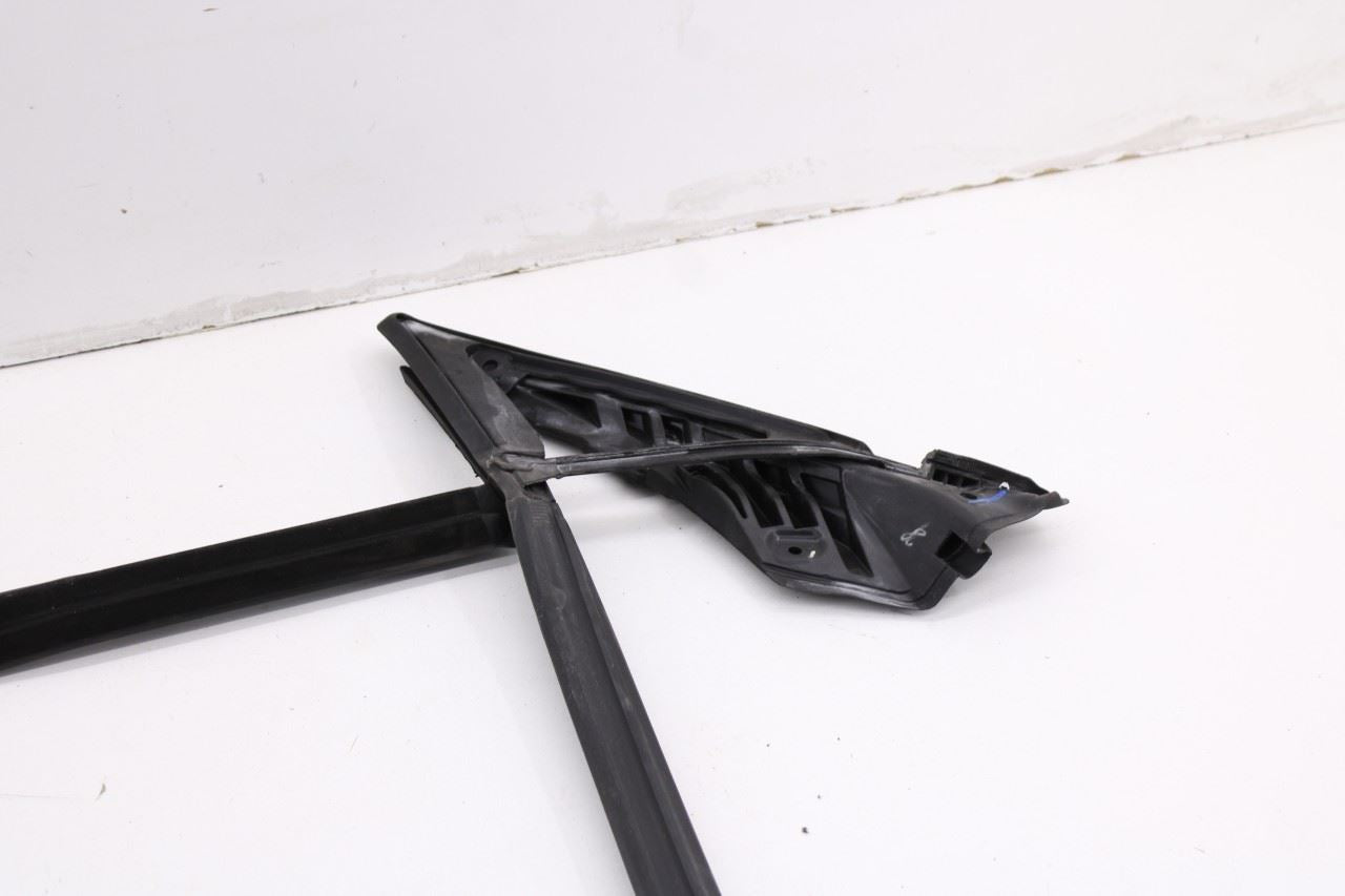 2023-2025 BMW 430i Gran Coupe xDrive Front Right Door Run Channel w/ Molding Set - Alshned Auto Parts