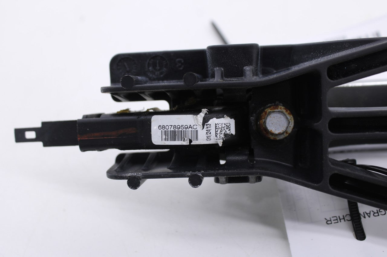 2011-21 Jeep Grand Cherokee Limited 3.6L 4WD Rear Left Side Door Exterior Handle6