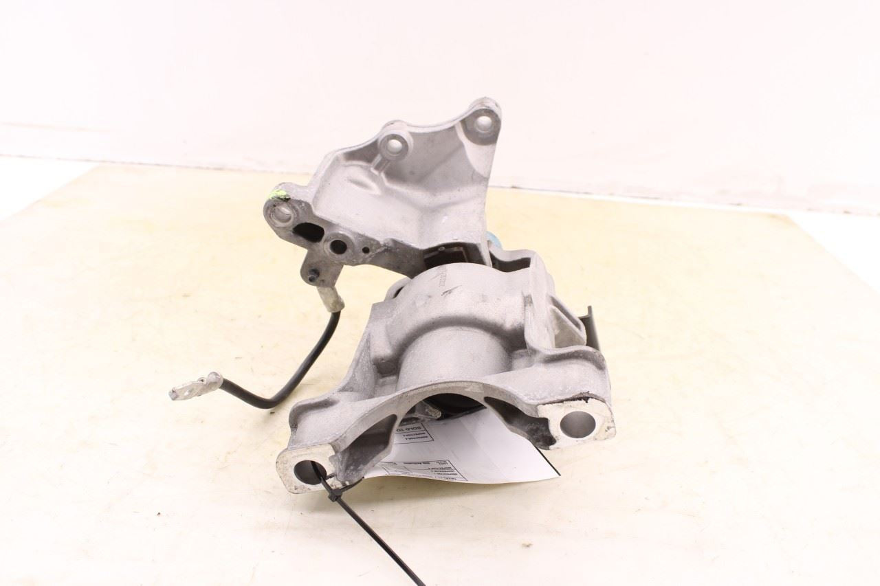 19-25 Infiniti QX50 LUXE 2.0L FWD Right Side Upper Engine Support Mount Bracket - Alshned Auto Parts