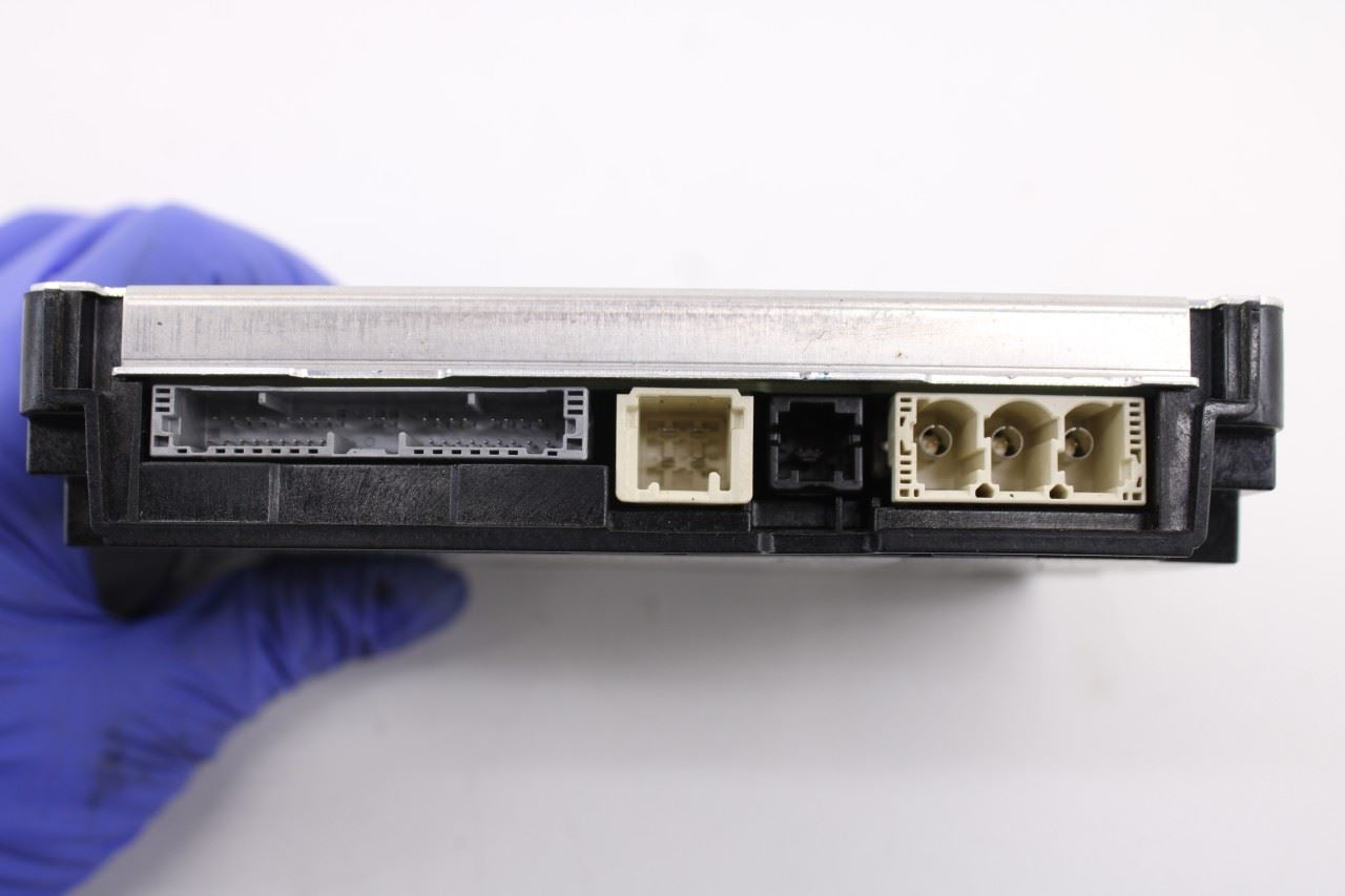 23-2024 Toyota Corolla LE Transceiver Telematics Control Module 86741-0E111 OEM4