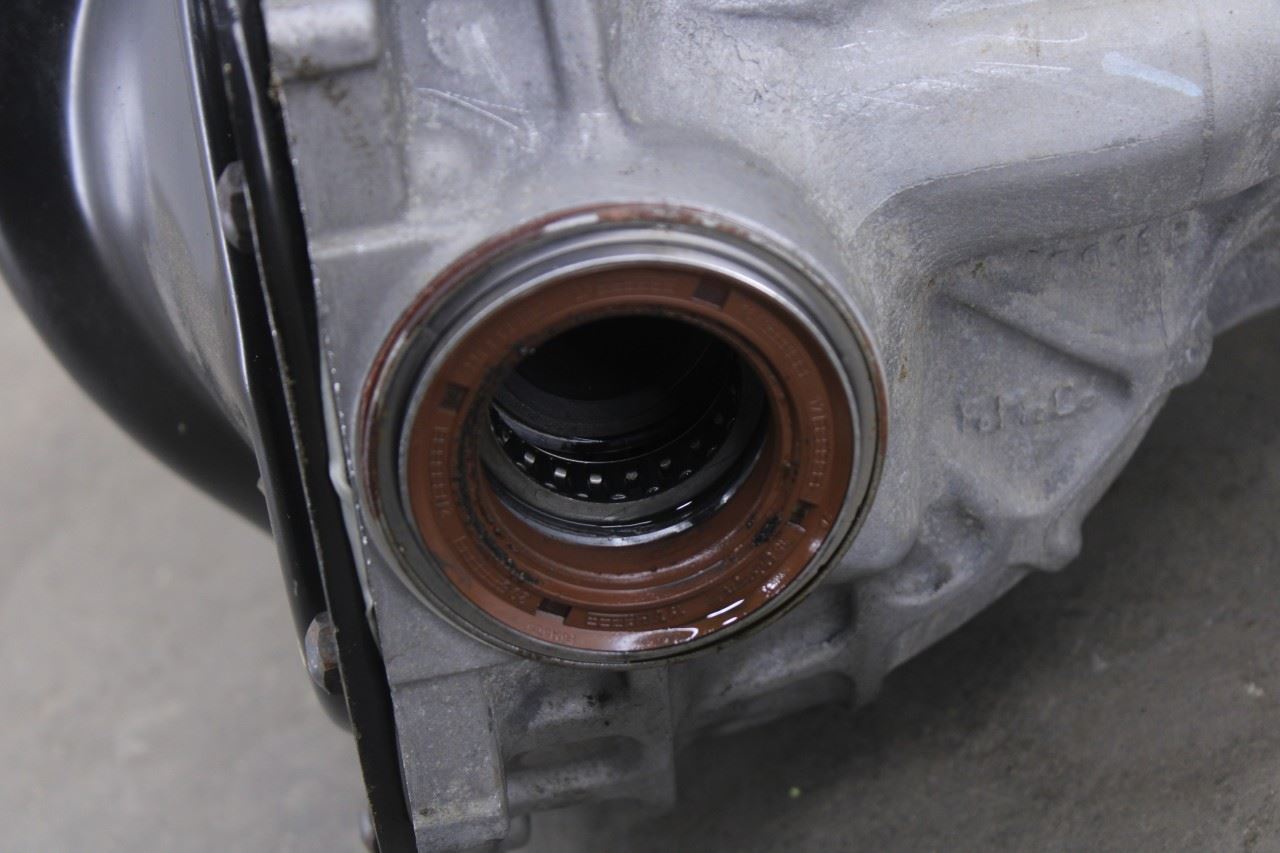 2018-21 Ford Expedition Max XLT 3.5L Front Axle Differential Carrier 3.31 ratio10