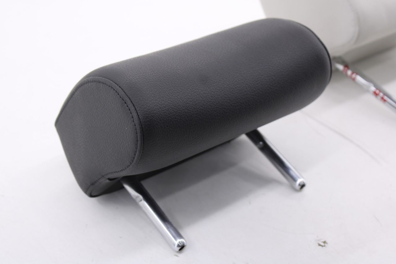 2015-16 Volkswagen Jetta Sport Rear Right Left and Center 2nd Row Seat Headrest10