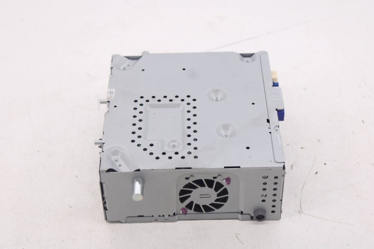2016-2017 Mercedes-Benz C300 4Matic CD Player Radio Receiver 2059003829 OEM17