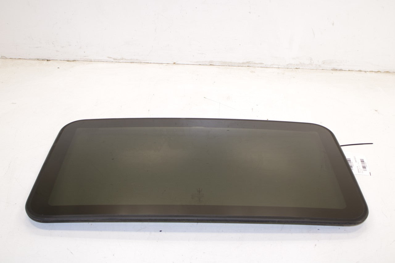 2014-2020 Maserati Ghibli S Q4 Roof Sunroof Window Glass 673009009 OEM - Alshned Auto Parts