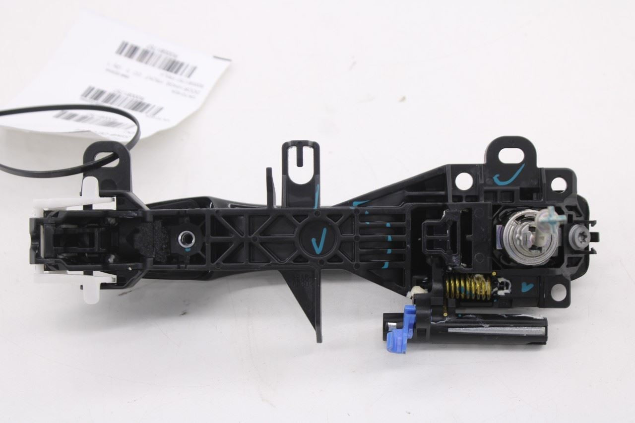 2020-2024 Toyota Corolla LE 2.0L FWD Front Driver Left Side Door Exterior Handle5