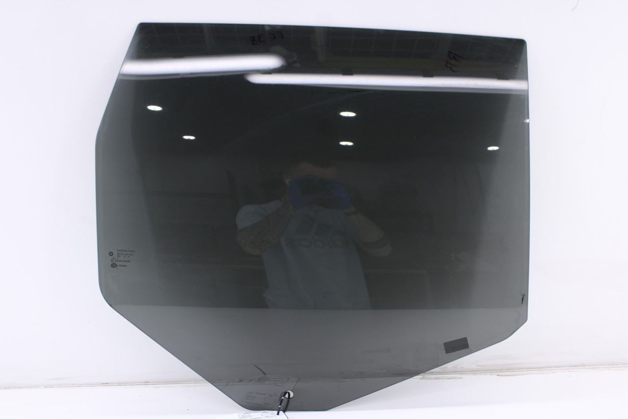 2011-21 Jeep Grand Cherokee Limited Rear Right Side Door Window Glass 68086588AA - Alshned Auto Parts