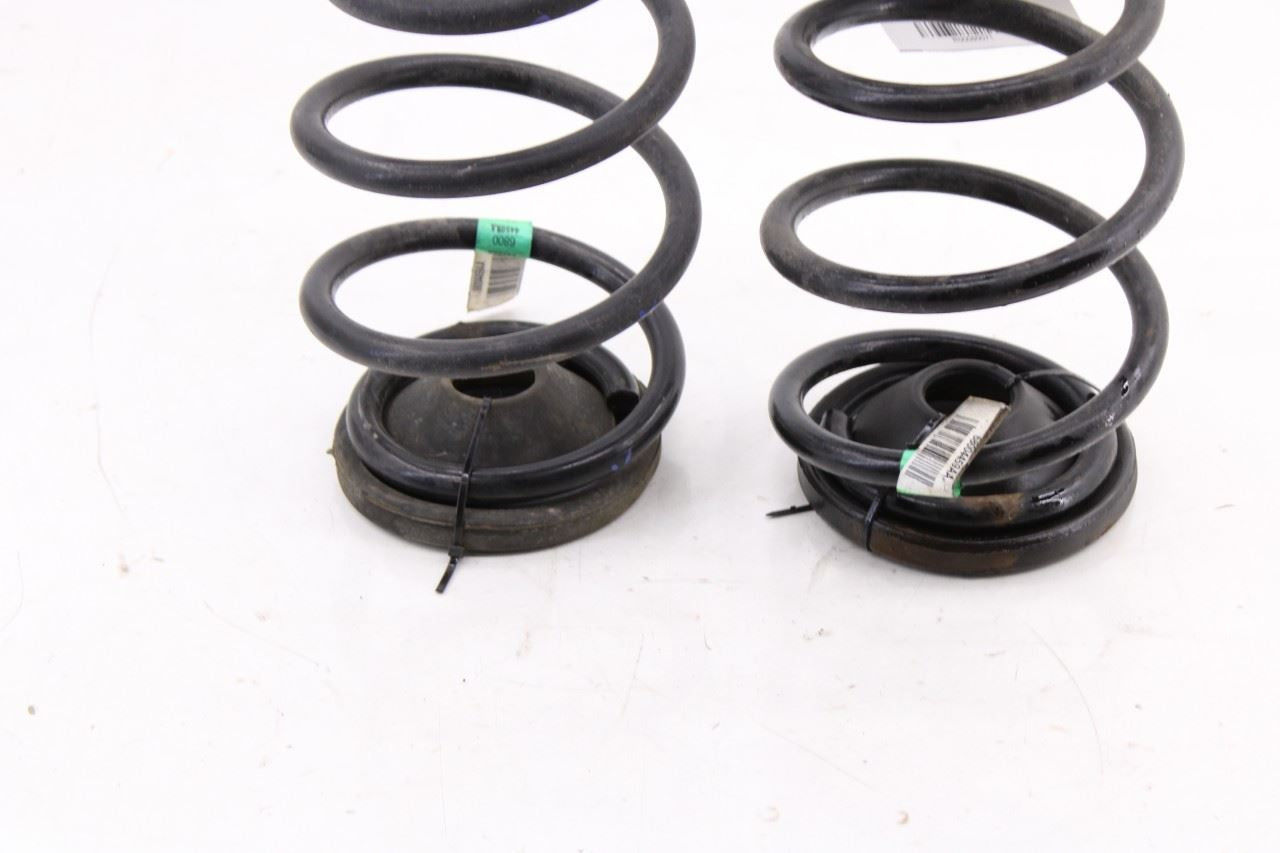 2007-2018 Jeep Wrangler Unlimited Sport Rear Right and Left Side Coil Spring Set3