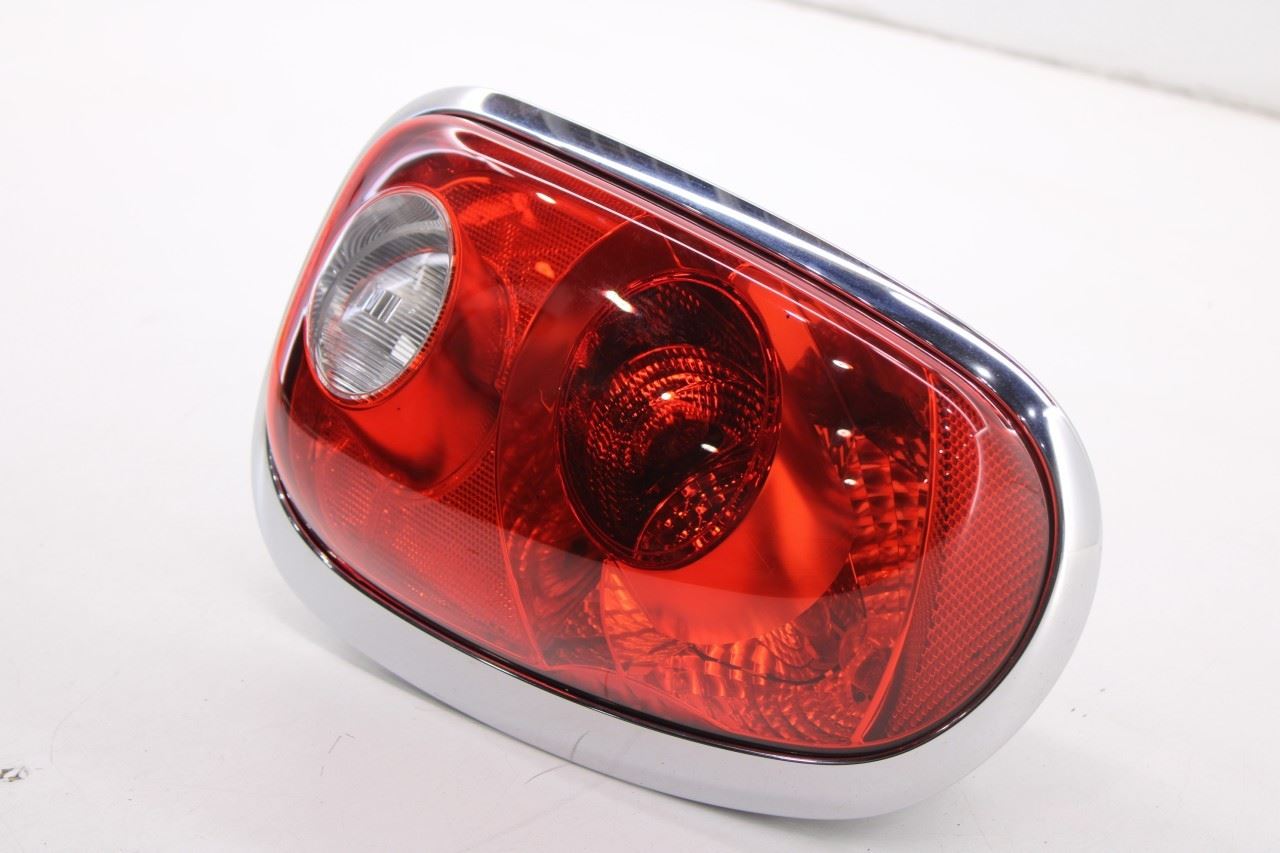 11-16 Mini Countryman Cooper S 1.6L Rear RH Side Tail Light Lamp 63-21-9-808-1523